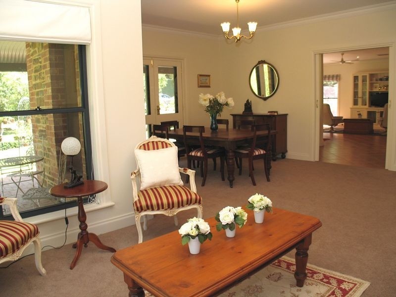 4 Suffolk Road, Aldgate SA 5154