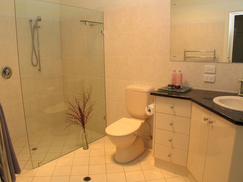 4 Suffolk Road, Aldgate SA 5154