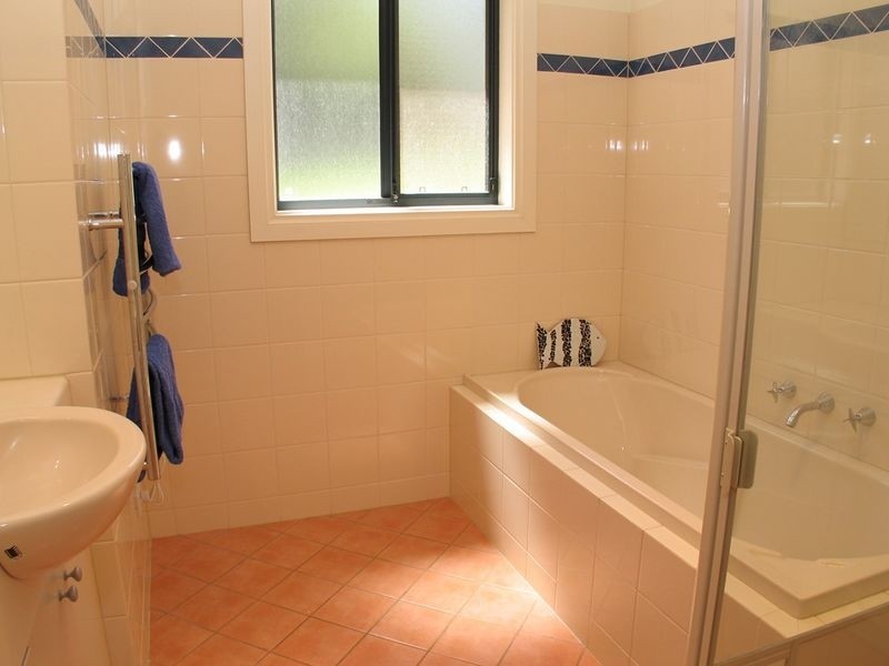 4 Suffolk Road, Aldgate SA 5154