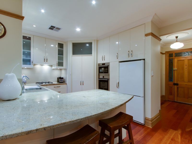 6 Cherry Pine Place, Aldgate SA 5154