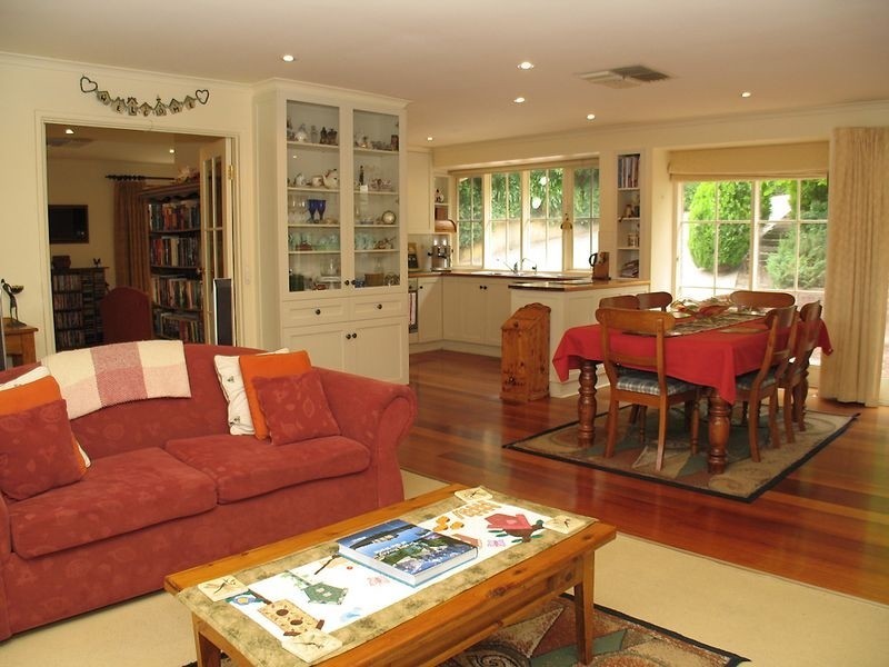 13 Coromandel Road, Aldgate SA 5154