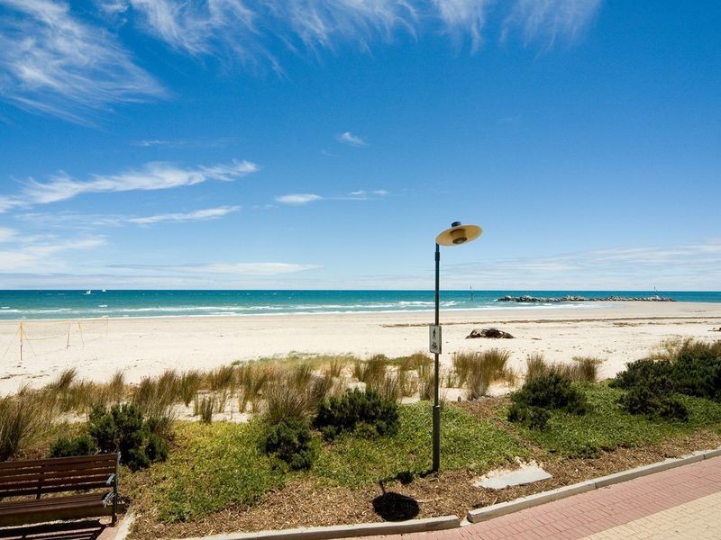 607/16 Holdfast Prm, Glenelg SA 5045
