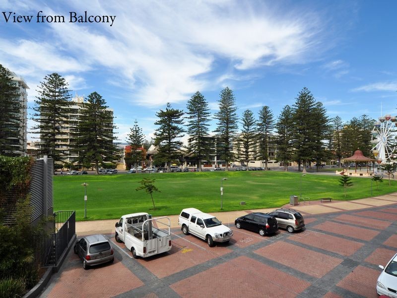 106/16 Holdfast Prm, Glenelg SA 5045