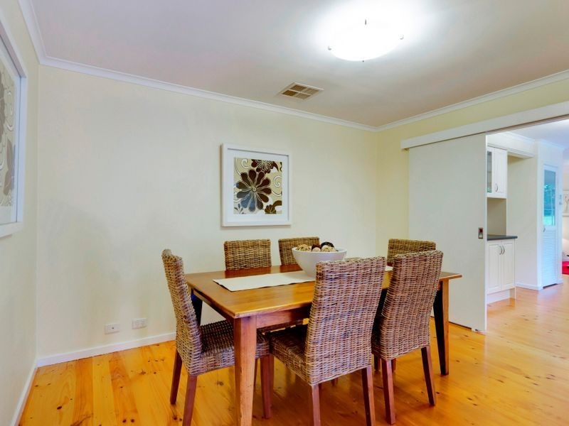 11 Hawthorn Road, Stirling SA 5152