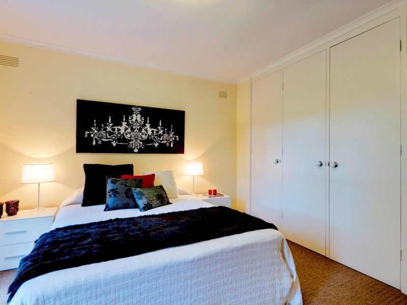 11 Hawthorn Road, Stirling SA 5152