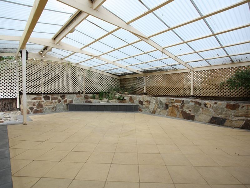 4 Gothic Avenue, Stonyfell SA 5066