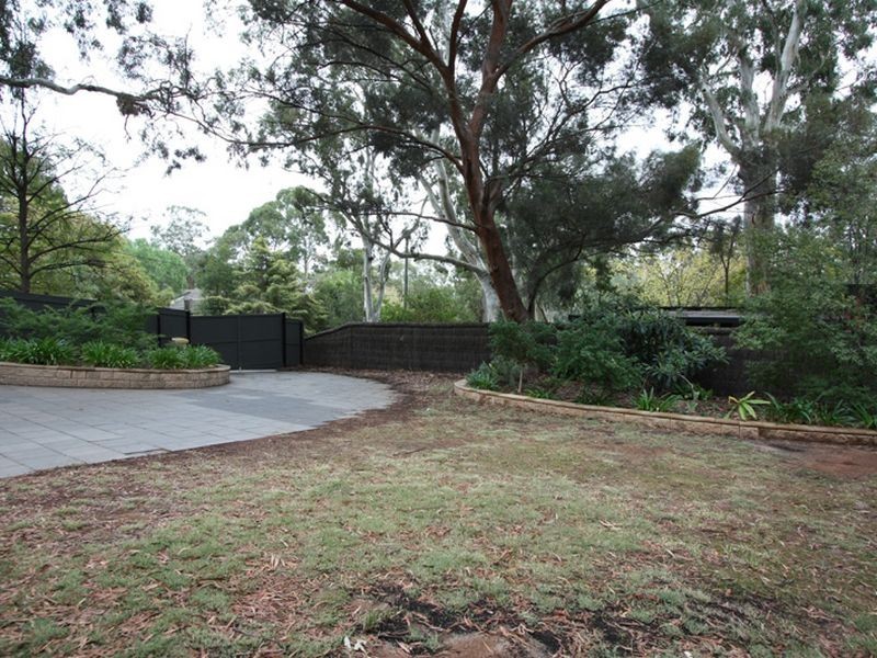 4 Gothic Avenue, Stonyfell SA 5066