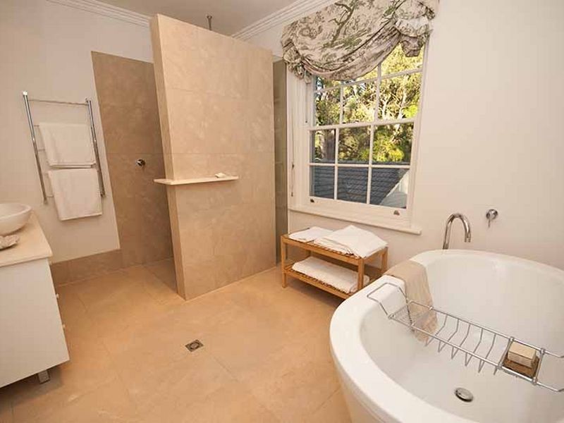 15 Glen Street, Crafers West SA 5152