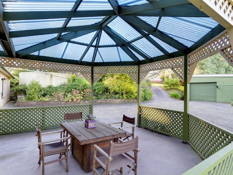 5 Gould Lane, Stirling SA 5152