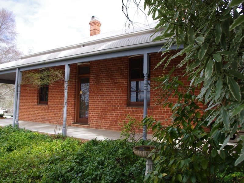 4 Oakbank St, Stirling SA 5152