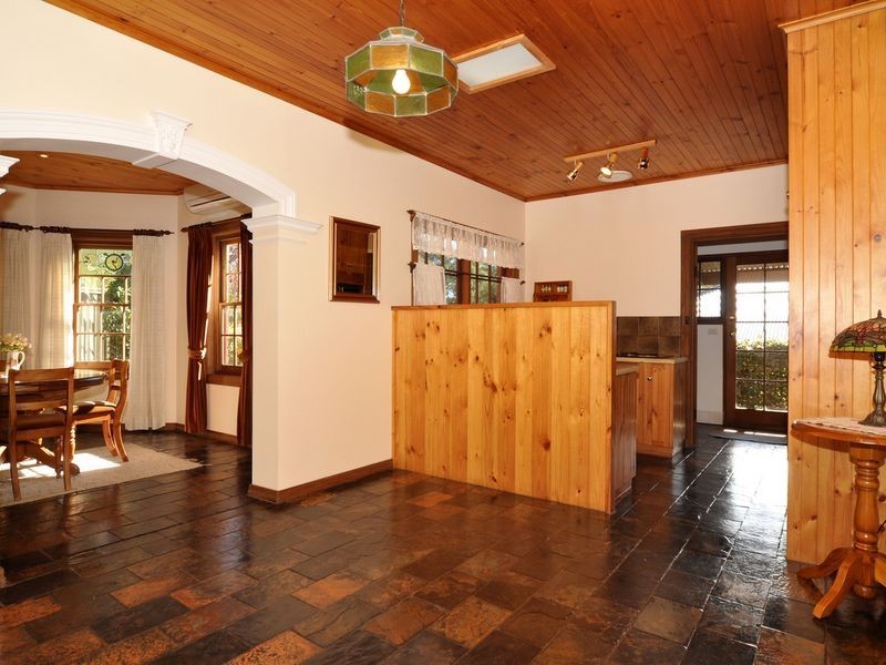 12 Erica Road, Heathfield SA 5153