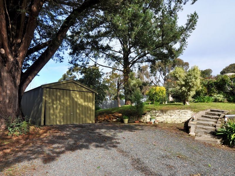 11 Driffield Road, Bridgewater SA 5155