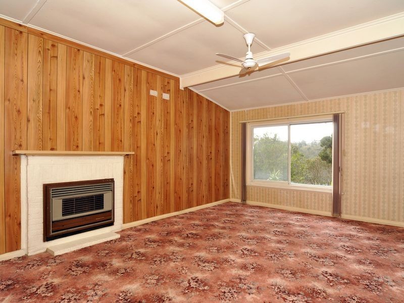 11 Driffield Road, Bridgewater SA 5155