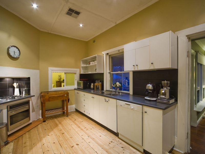 42 Pomona Road, Stirling SA 5152