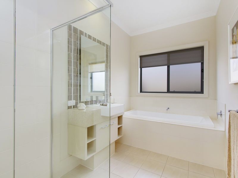 2 Highland Street, Mount Barker SA 5251