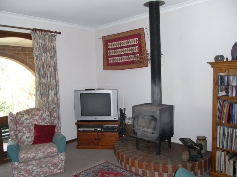 24 Wembley Ave, Bridgewater SA 5155