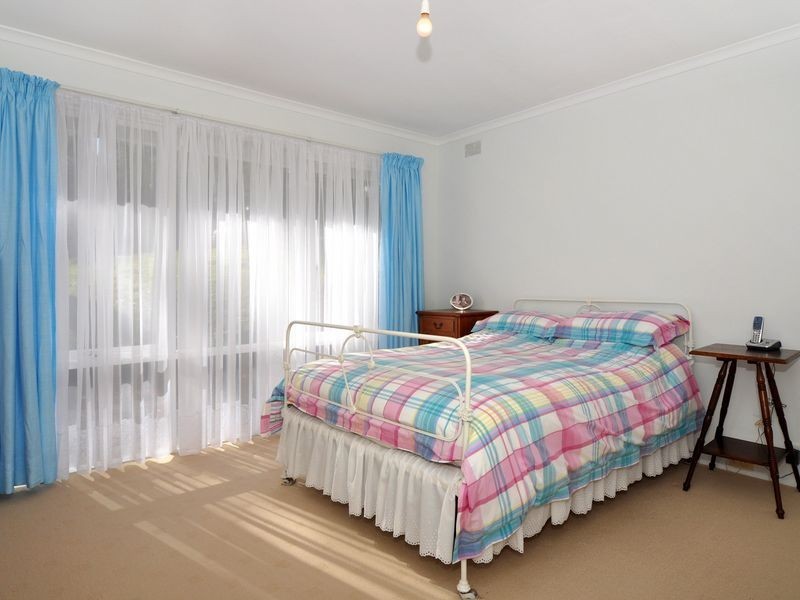 58 Braeside Road, Stirling SA 5152