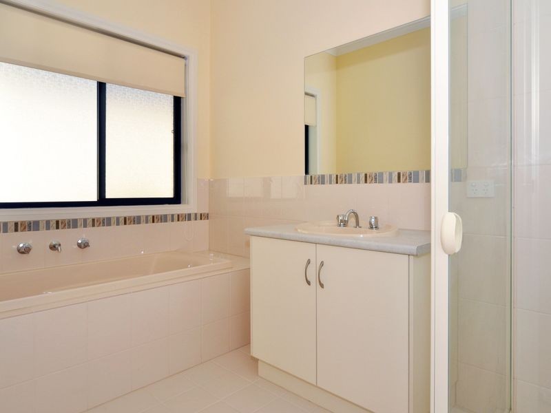 9 Dunn Street, Bridgewater SA 5155