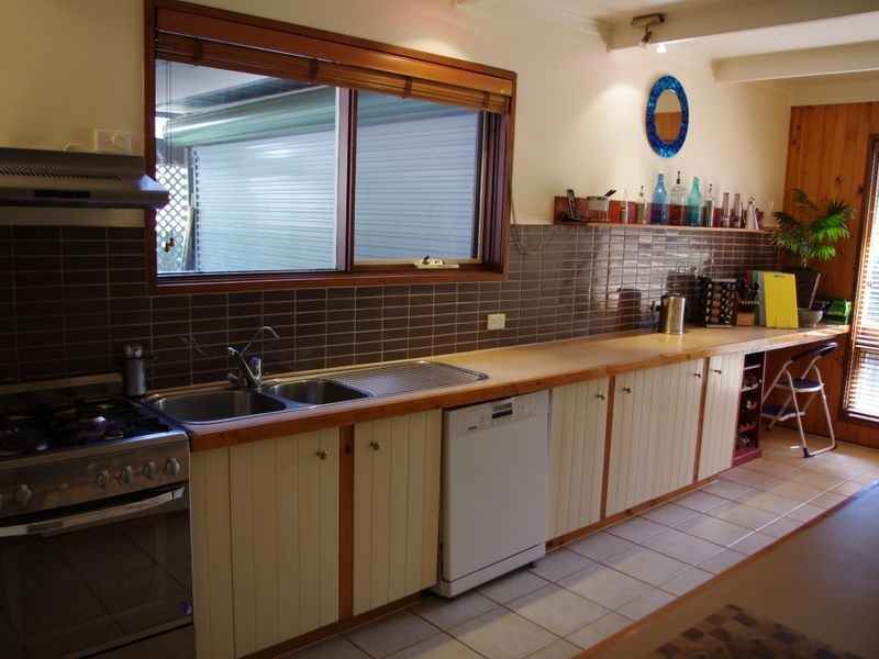 16 First Avenue, Bridgewater SA 5155