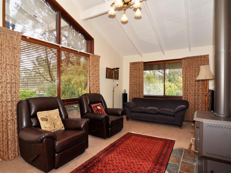 16 First Avenue, Bridgewater SA 5155