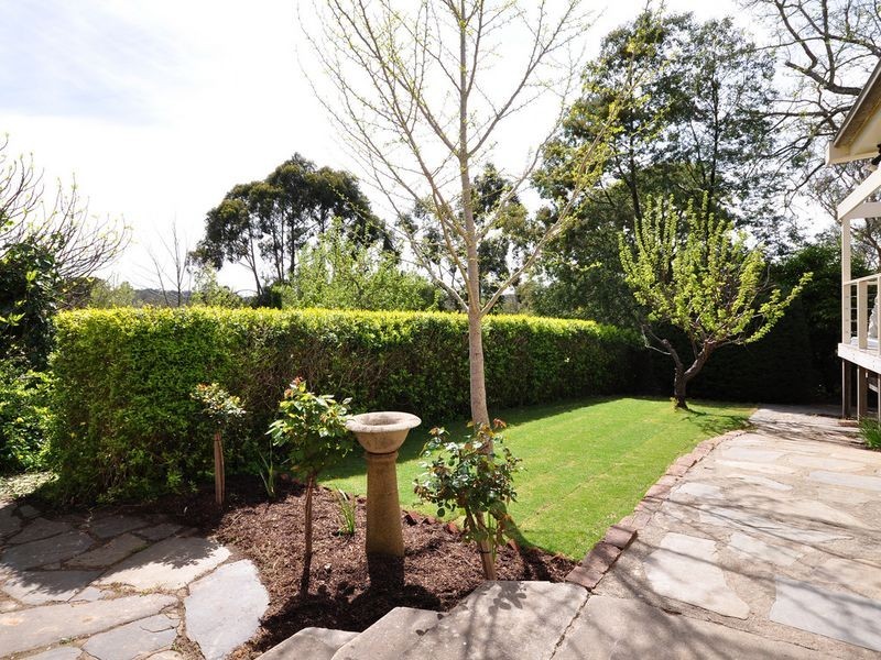 12 Milford Avenue, Stirling SA 5152