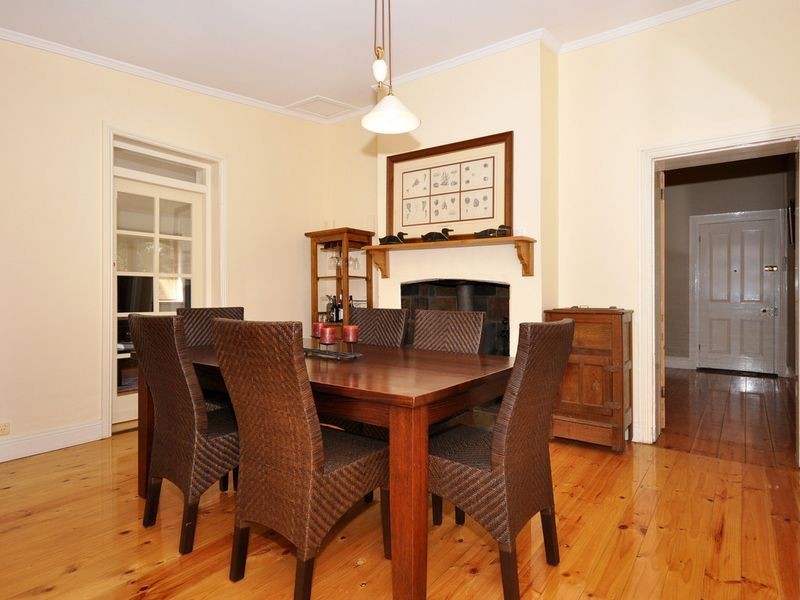 12 Milford Avenue, Stirling SA 5152