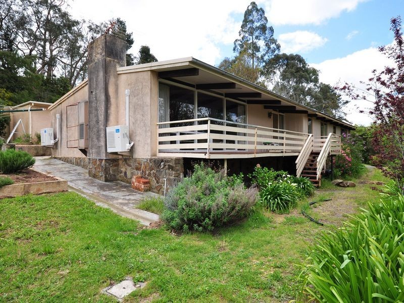 5 Ash Grove, Stirling SA 5152