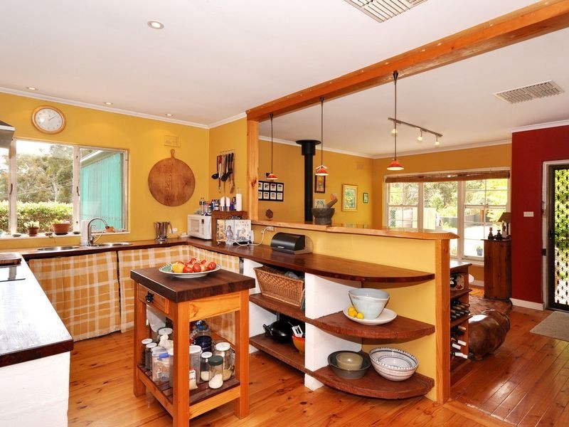 298 Pole Road, Ironbank SA 5153