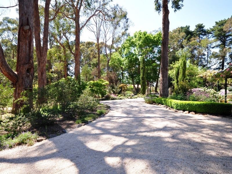 2 Carroll Road, Heathfield SA 5153