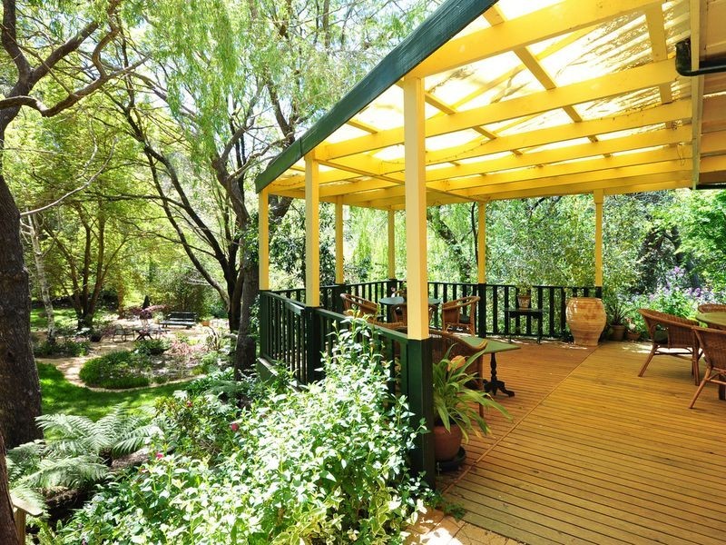 21 Bradshaw Avenue, Crafers SA 5152