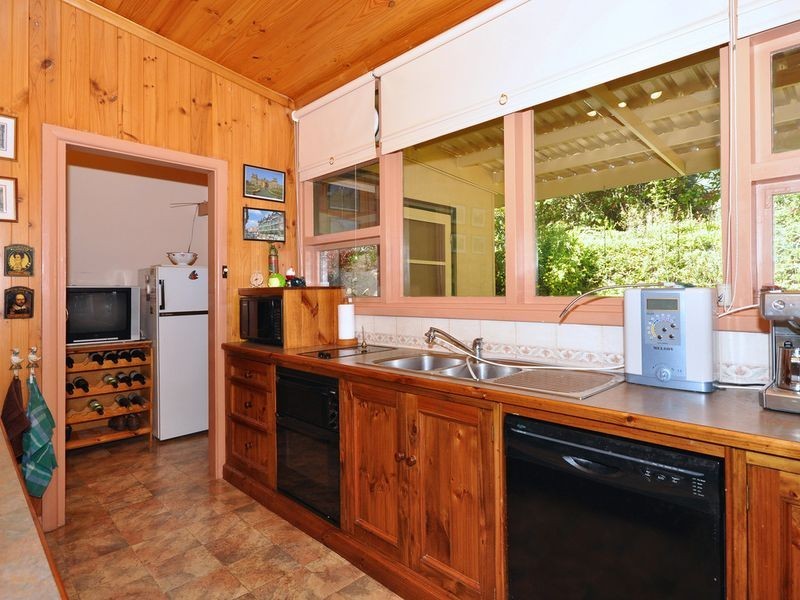 21 Bradshaw Avenue, Crafers SA 5152