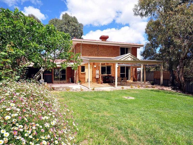 5 Oakdene Crescent, Coromandel Valley SA 5051