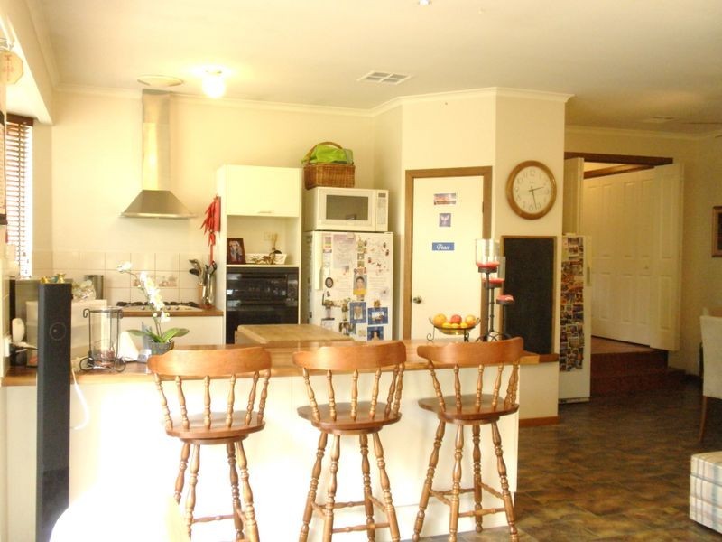 5 Third Avenue, Bridgewater SA 5155