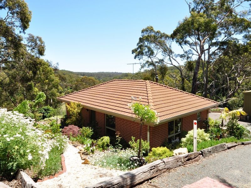 38 Princes Avenue, Crafers West SA 5152