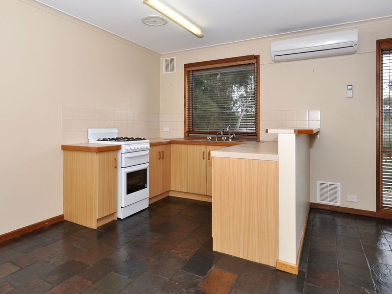 38 Princes Avenue, Crafers West SA 5152