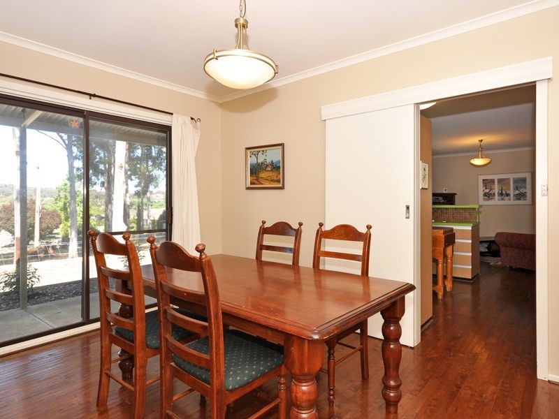5a Kramm Avenue, Hahndorf SA 5245