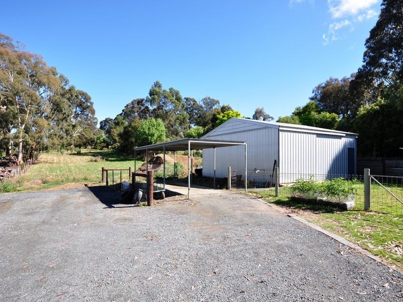 5a Kramm Avenue, Hahndorf SA 5245