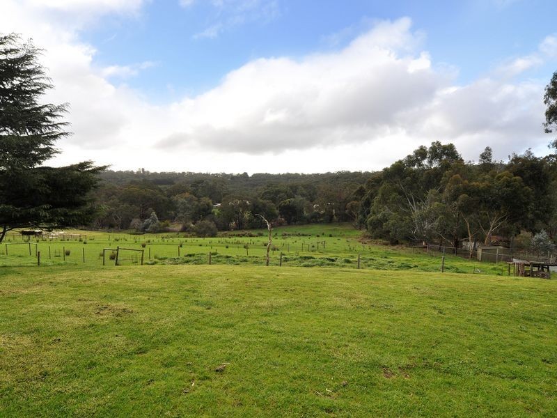 3 Allumba Drive, Ironbank SA 5153