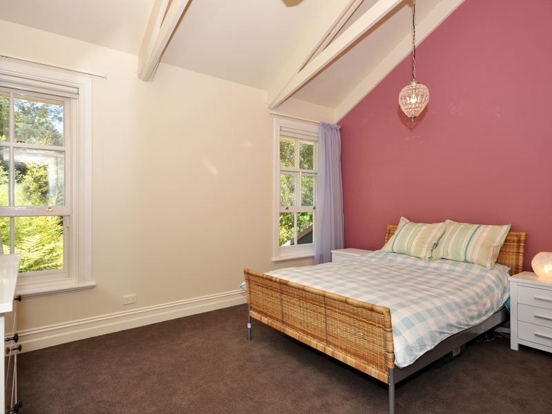 15 Longwood Road, Stirling SA 5152