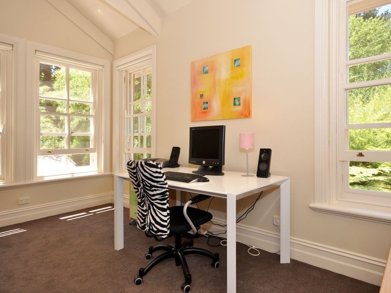 15 Longwood Road, Stirling SA 5152