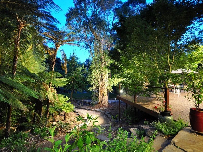 15 Longwood Road, Stirling SA 5152