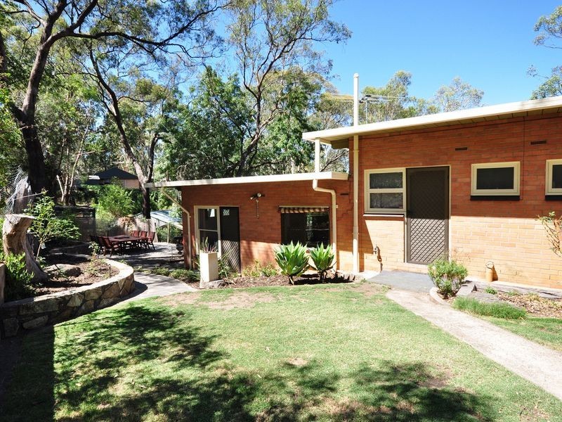 15 Huntingdon Drive, Glenalta SA 5052