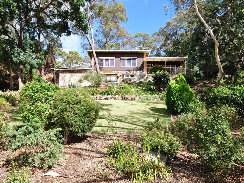 15 Huntingdon Drive, Glenalta SA 5052