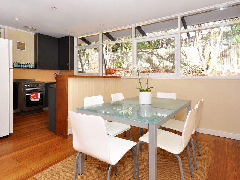 43 Mountbatten Rd, Bellevue Heights SA 5050