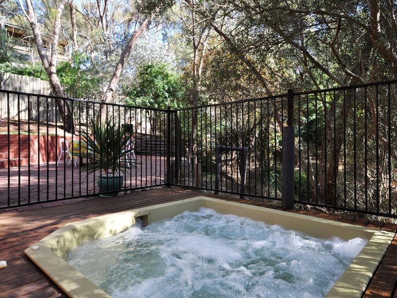 43 Mountbatten Rd, Bellevue Heights SA 5050