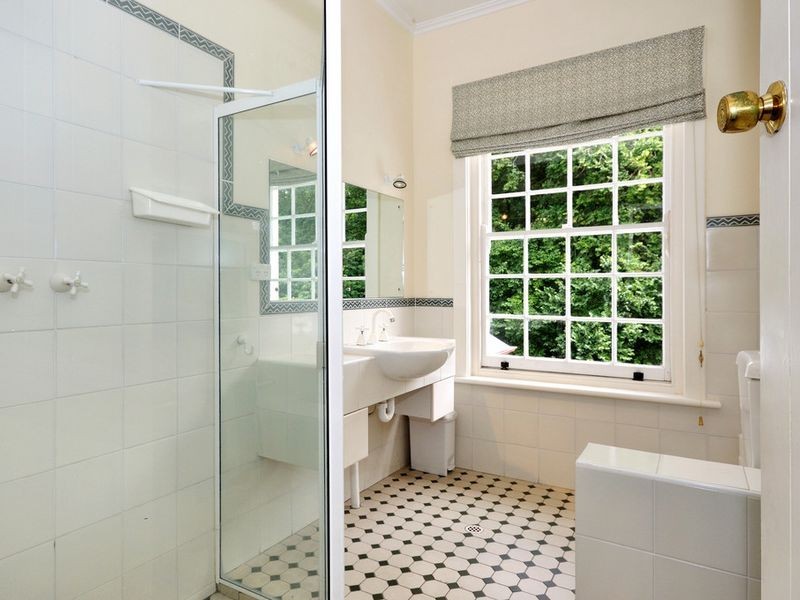 24 Rostrevor Road, Crafers West SA 5152