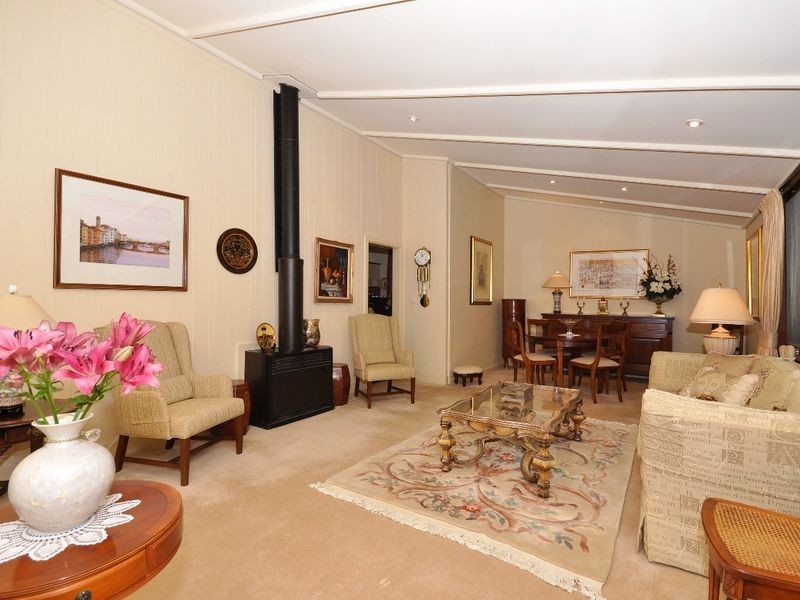 11 Kanyaka Road, Aldgate SA 5154