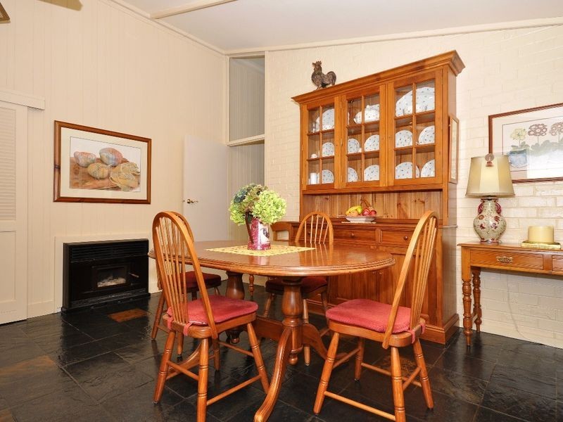 11 Kanyaka Road, Aldgate SA 5154