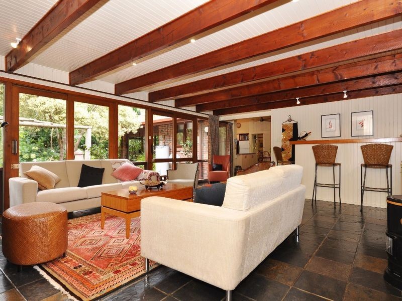 11 Kanyaka Road, Aldgate SA 5154