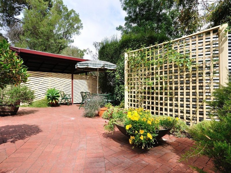 11 Kanyaka Road, Aldgate SA 5154